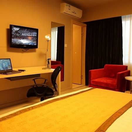 Yes Inn Shenyang Buitenkant foto