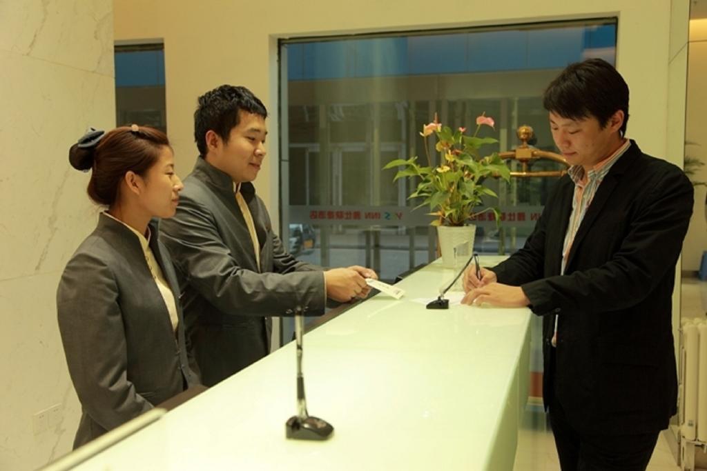 Yes Inn Shenyang Buitenkant foto